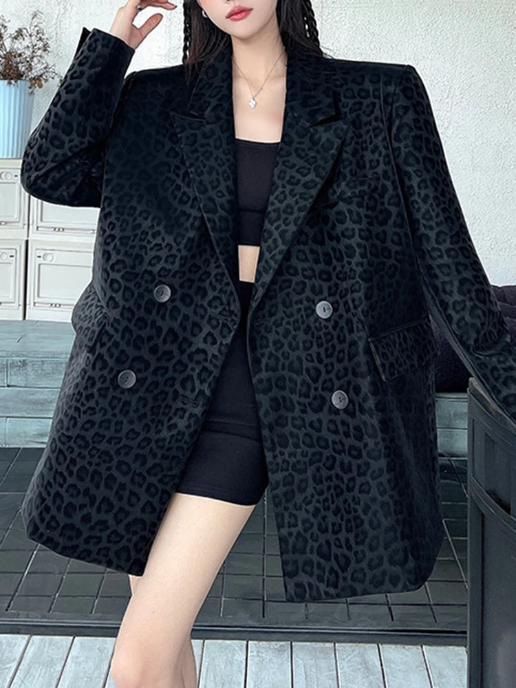 [EWQ] Streetwear Leopard Print Blazer Coat Long Sleeve Double Breasted Women Loose Office Lady Suit Jacket 2024 Winter 16O3380