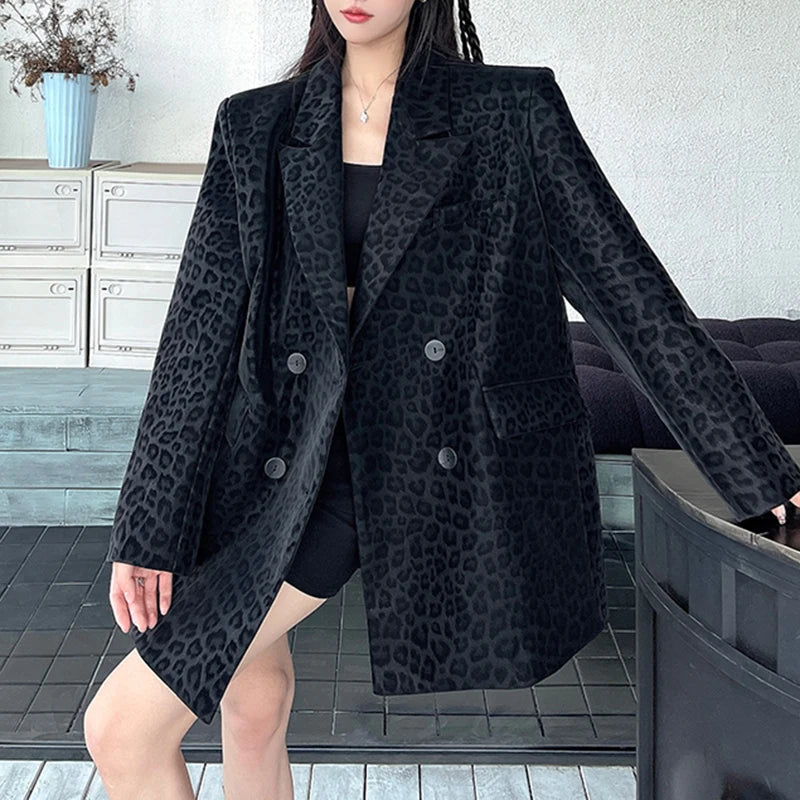 [EWQ] Streetwear Leopard Print Blazer Coat Long Sleeve Double Breasted Women Loose Office Lady Suit Jacket 2024 Winter 16O3380